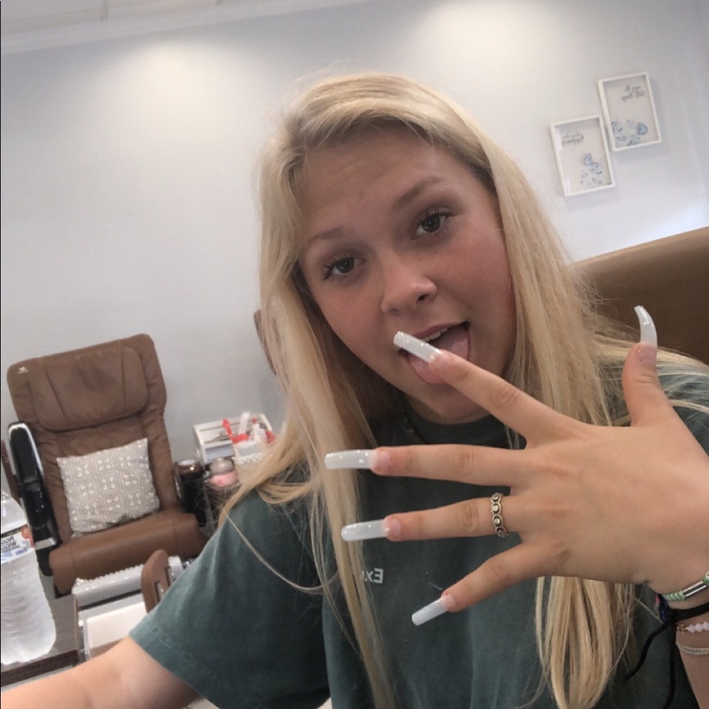 Meet your Posher, Savannah